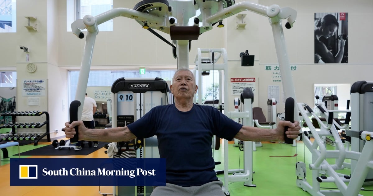 How to age well? Hit the gym for weight-resistance training to regain muscle mass