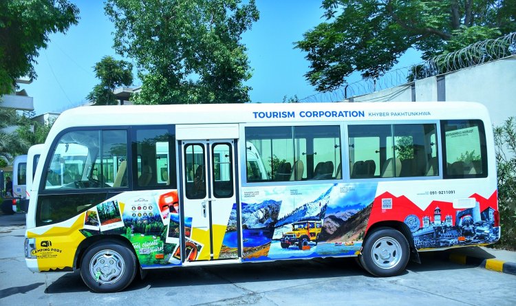 KP govt to encourage transporters in tourism sector: Advisor Tourism